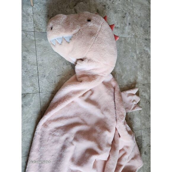 So cute! Dinosaur hooded plush blanket wrap for kids. Super soft. Pillowfort - Picture 2 of 14